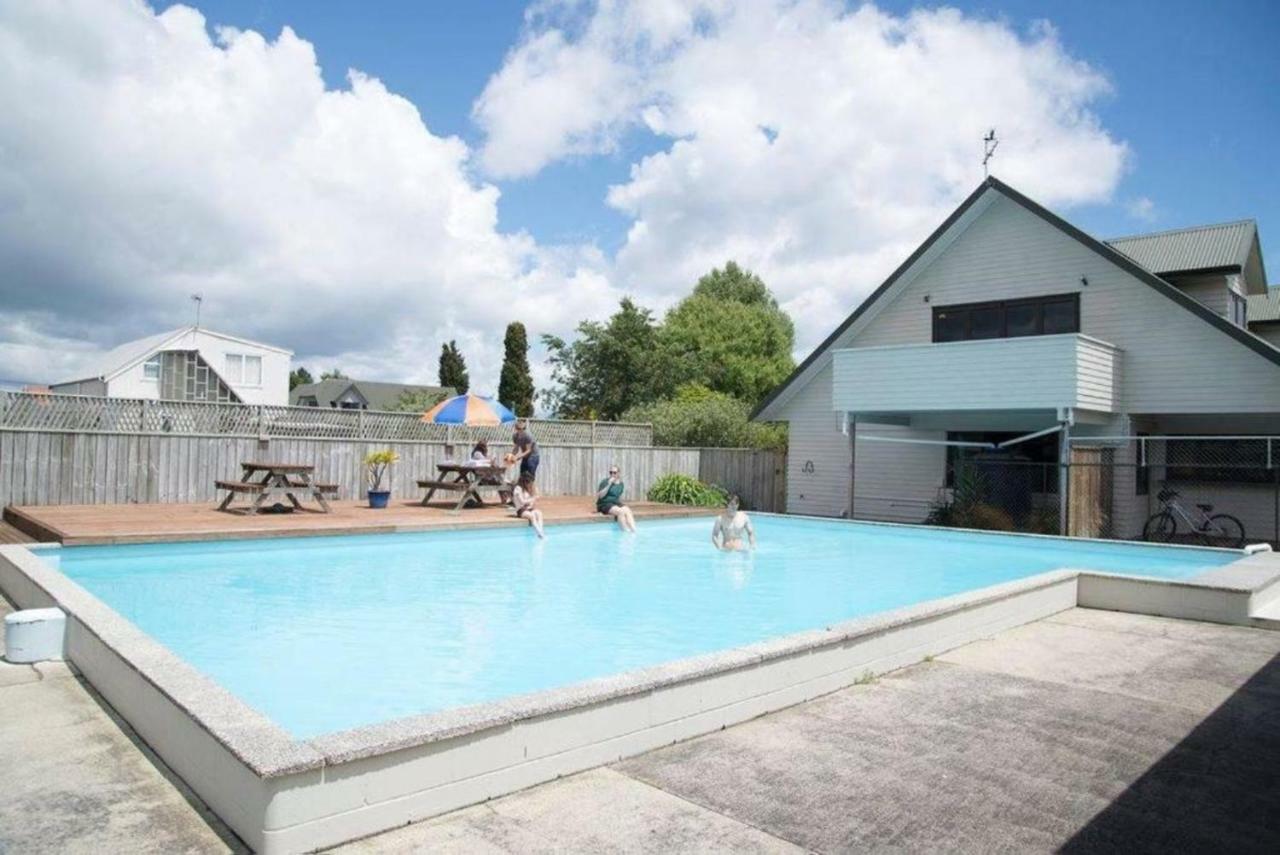 Holdens Bay Holiday Park Rotorua Dış mekan fotoğraf
